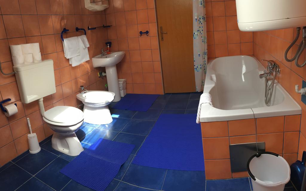 Standard Twin Room,1235080289:JPEG